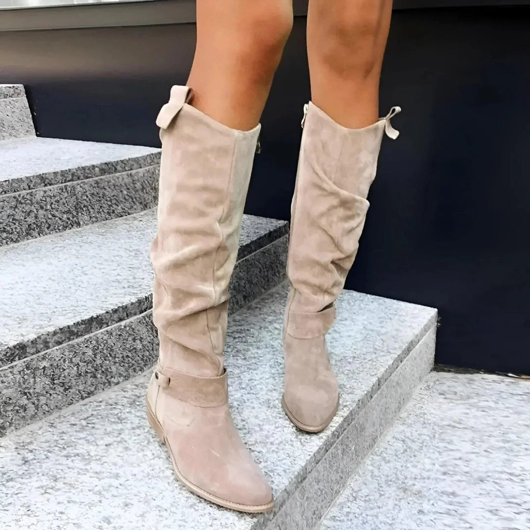 Versatile women's boots, sleek silhouette, perfect for both casual everyday fashion and dressy occasions.