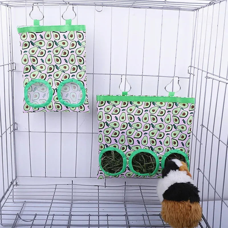 Hamster hay feeder, compact Oxford fabric bag, keeps hay fresh and accessible