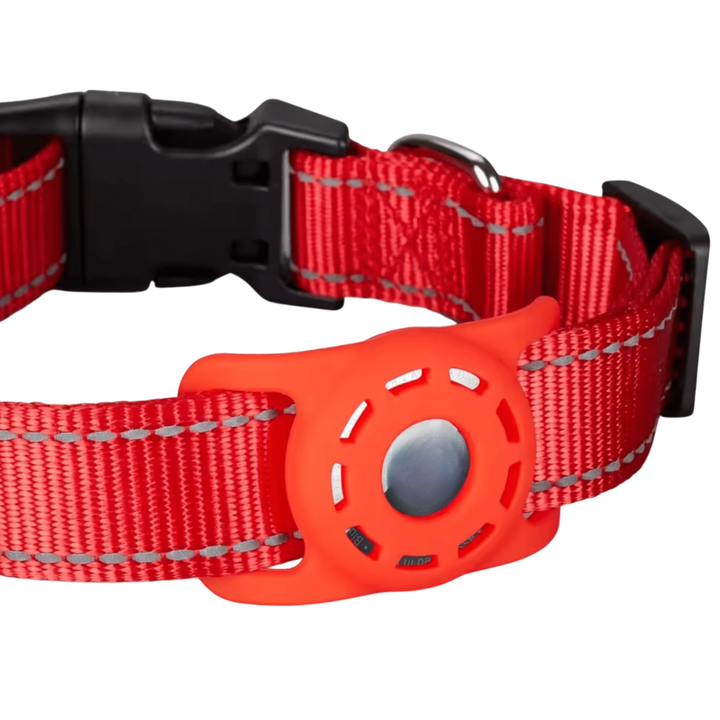 Black GPS pet safety collar for dogs and cats, Android compatible.