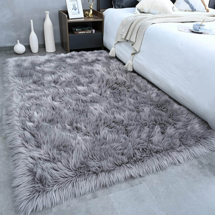 Luxurious white faux fur rug, rectangular, for modern living rooms