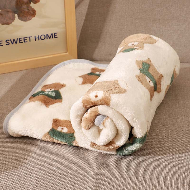 Pet plush blanket in cream, for cats and dogs, a soft fleece accessory for comfort and warmth