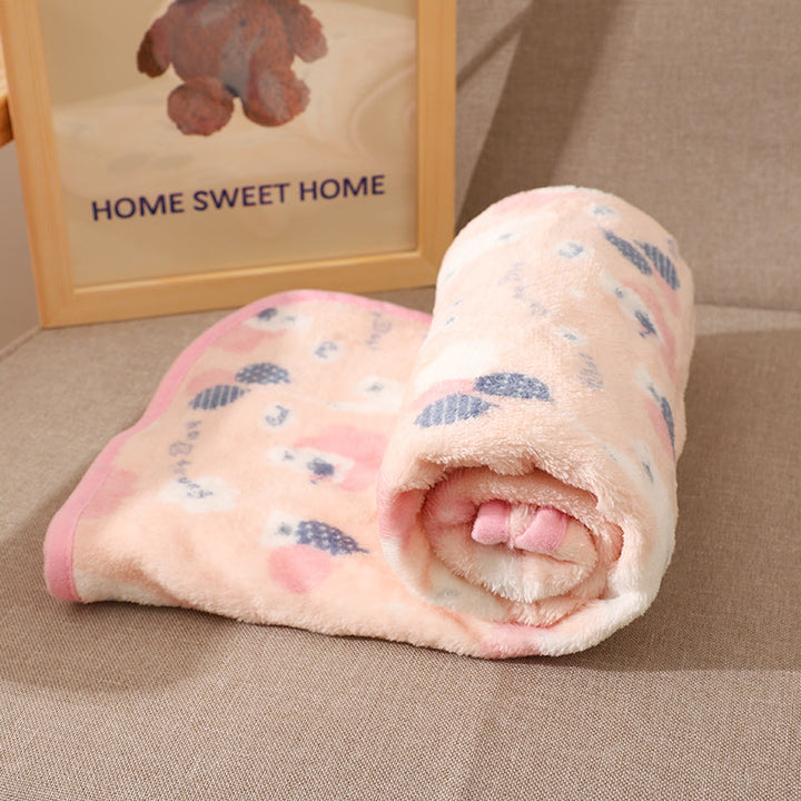 Multipurpose pet blanket, blue, for cats and dogs, a warm flannel accessory for comfort