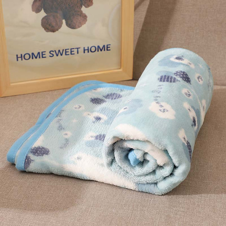 Super soft pet blanket, purple, for cats and dogs, cozy pet fleece for warmth and comfort