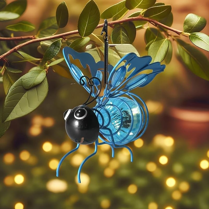 Outdoor hanging solar bee light, bringing a magical glow to garden parties and evening relaxation.