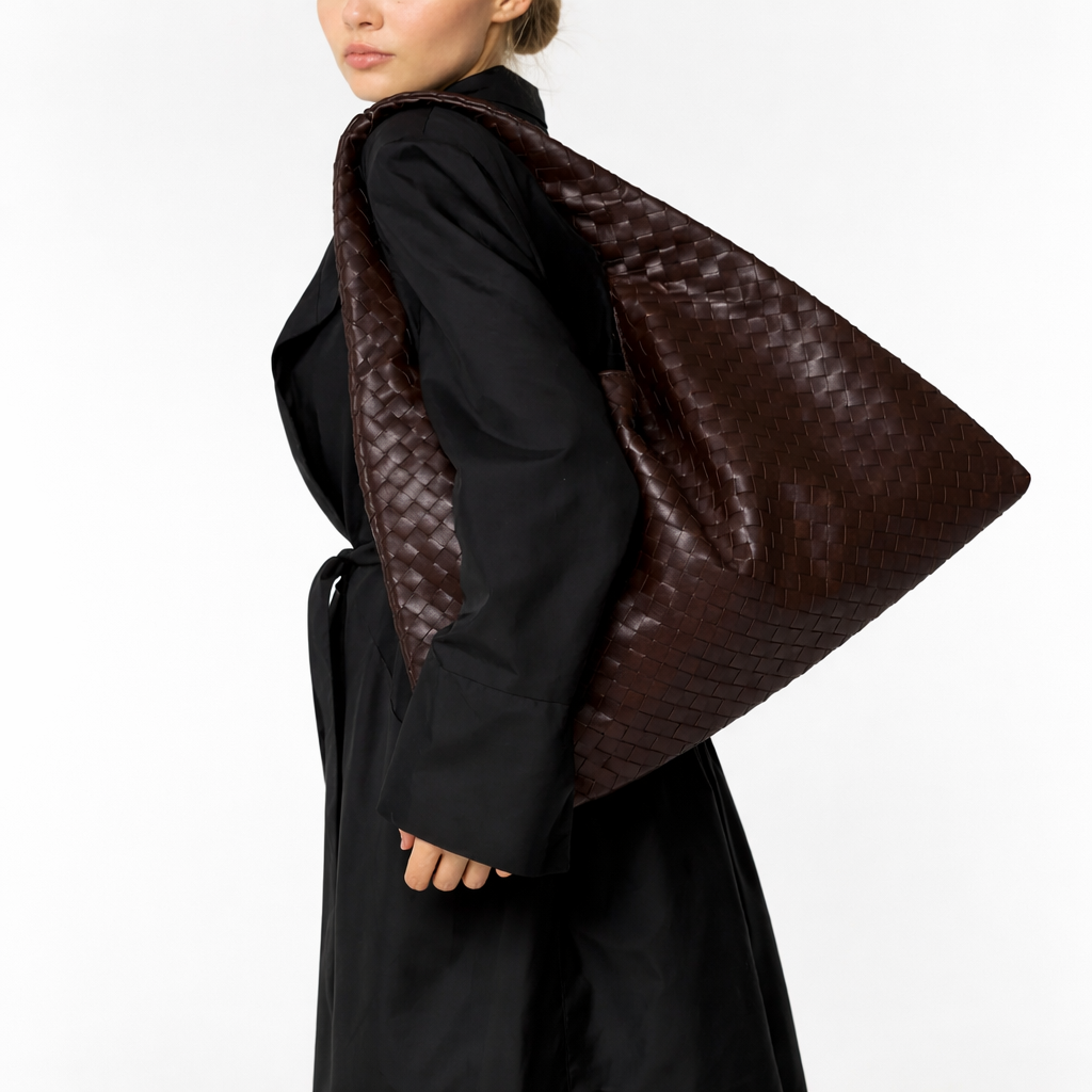 Versatile women's braided hobo shoulder bag. Perfect everyday fashion accessory for a stylish and functional look.