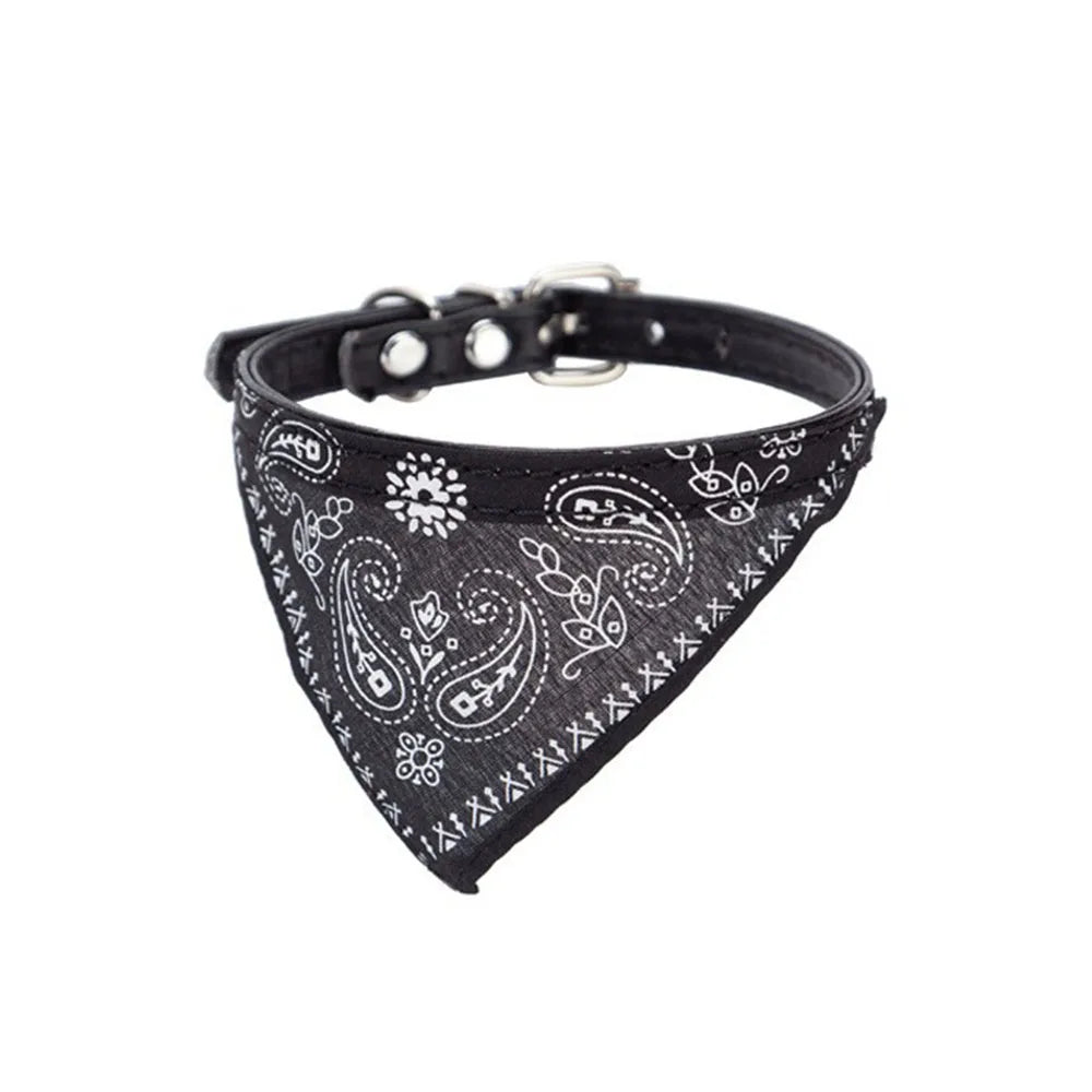Fashionable cat bandana collar, a stylish pet accessory with adjustable design for cats & small dogs.