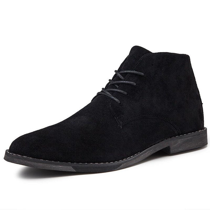 Modern men's stylish boots for everyday comfort. Versatile ankle footwear for contemporary men's fashion.