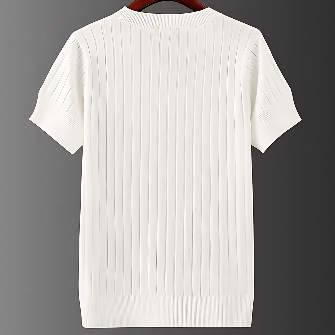Versatile men's summer shirt: ribbed knit, V-neck, short sleeve, and slim fit for warm weather comfort.