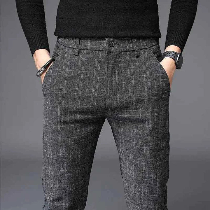 Versatile tailored men's slim fit checked pants, ideal for a modern smart casual look or office wear.