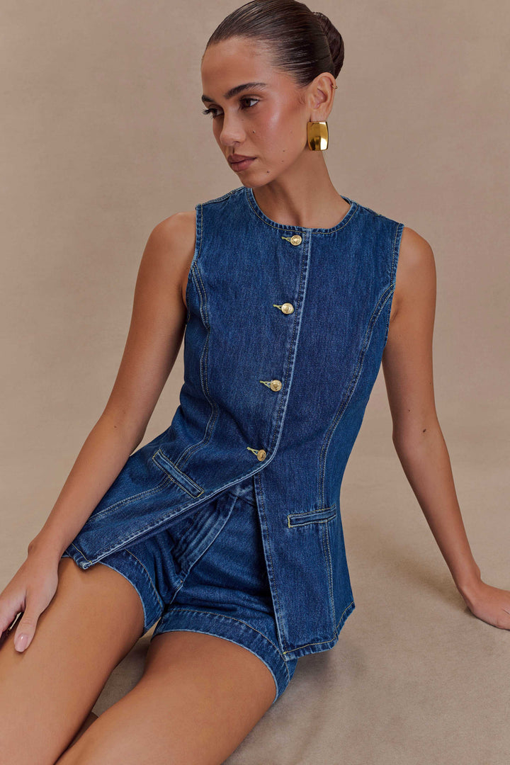 Chic women's blue denim set, a versatile two-piece outfit offering both style and comfort.