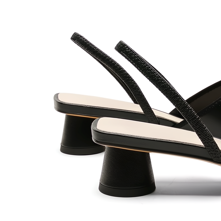 Casual women's flat sandals, featuring a low heel for ultimate comfort during summer and everyday activities.