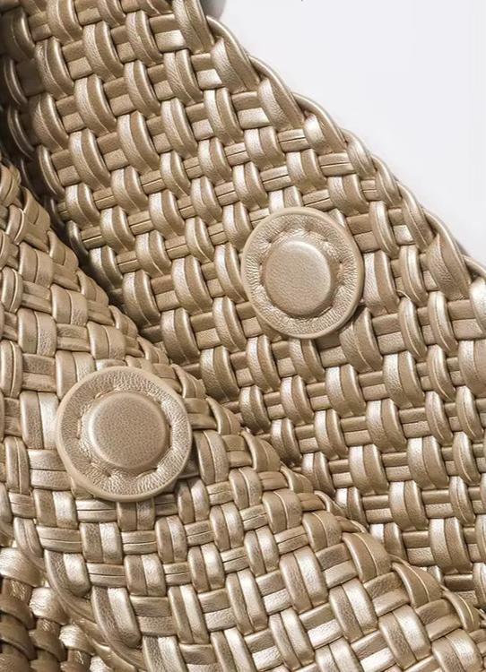 Versatile women's woven shoulder bag, a spacious and fashionable everyday handbag.