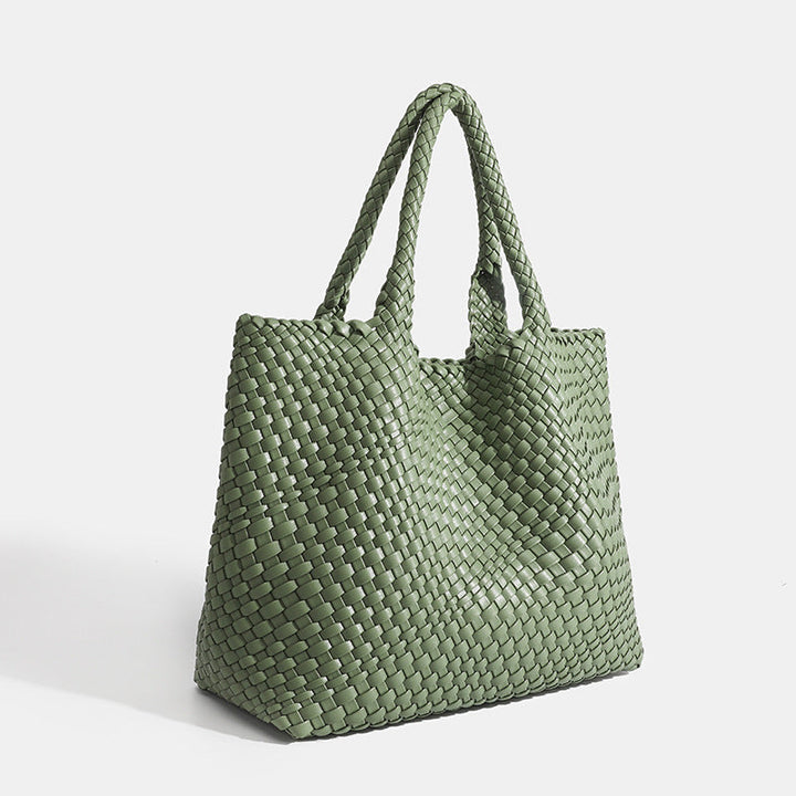 Textured woven women's tote bag, large capacity shoulder bag for daily fashion.