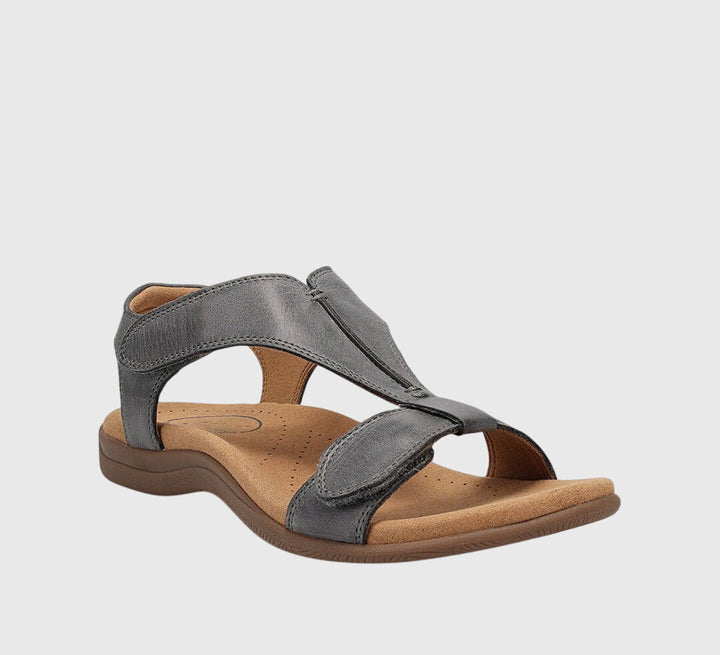Close-up of women's comfort sandals featuring advanced arch support for foot pain relief & stability.