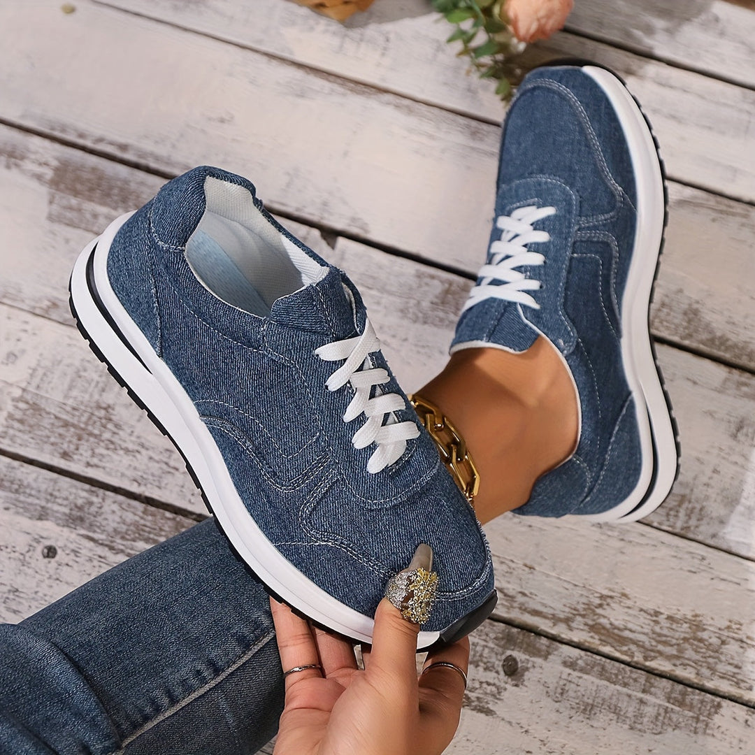 Supportive women's sneakers for walking and everyday wear, designed for ultimate comfort with arch support.