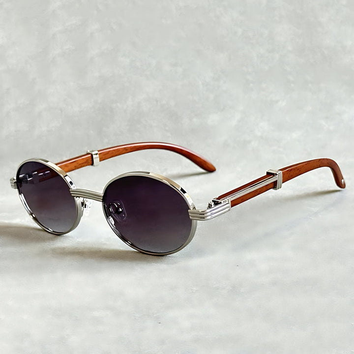 Luxury round frame sunglasses with a gleaming gold finish & essential UV400 eye protection for unisex wear.