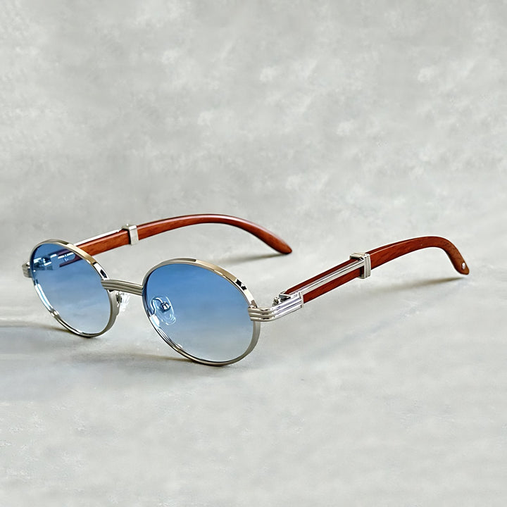 Elegant designer-style round gold frame sunglasses. Unisex eyewear with crucial UV400 sun protection.