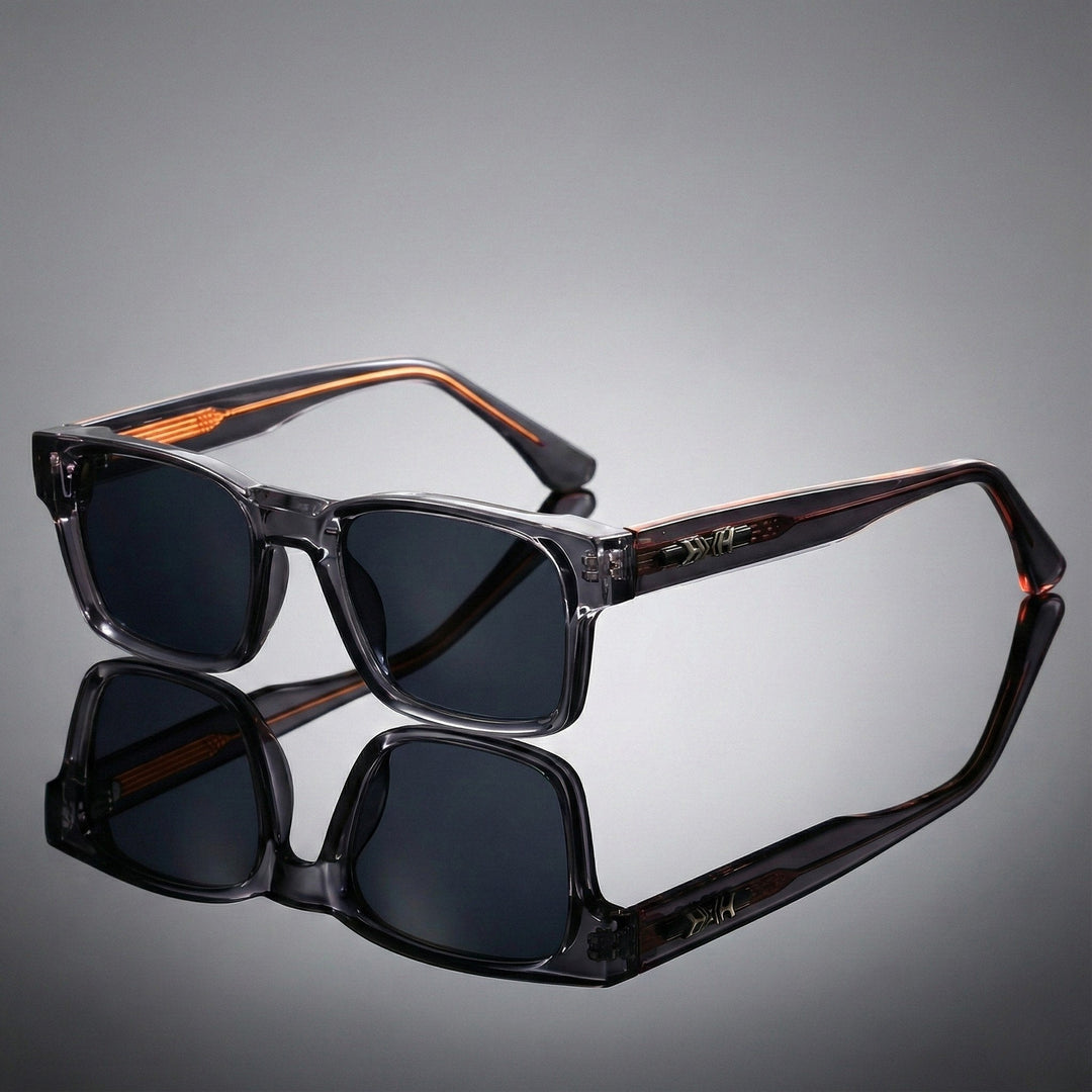 Classic tortoiseshell square frame sunglasses, unisex design, full UV400 protection for eyes.
