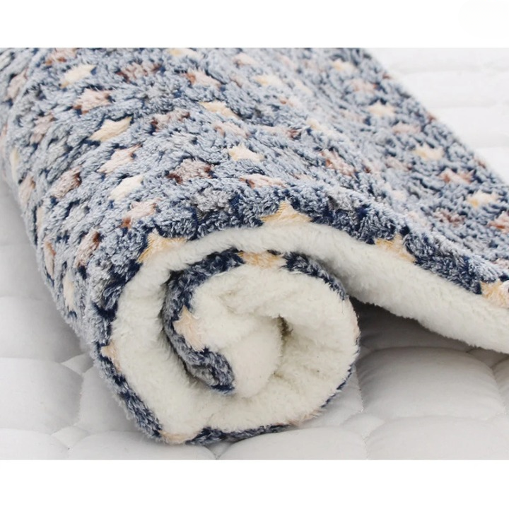 Machine washable cat bed, a plush and cozy haven for pet comfort and stress reduction