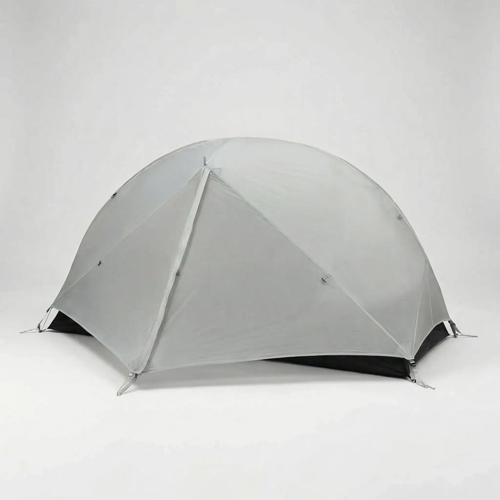 Durable, lightweight fabric on a 1-person ultralight backpacking tent, designed for 4-season outdoor shelter.