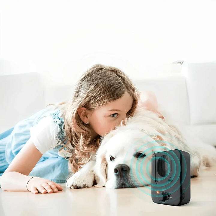 Rechargeable ultrasonic dog bark deterrent, ensures a quiet home for pet owners