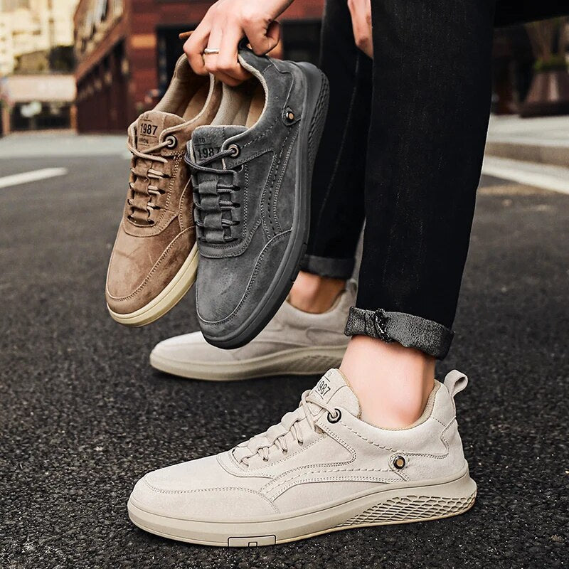 Experience all-day comfort with these unisex 1987 retro casual sneakers. Perfect for walking.