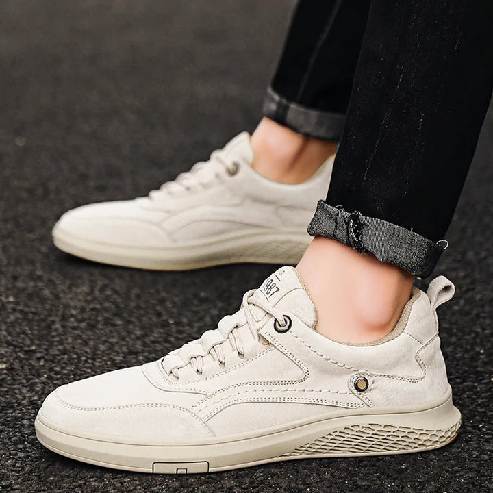 Classic design 1987 retro casual sneakers, offering unisex style and ultimate walking comfort.