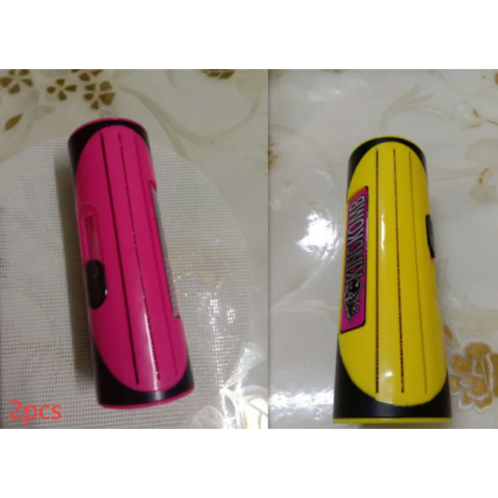 Handy 2-in-1 pet care tool: a dog brush and cat comb for optimal pet grooming