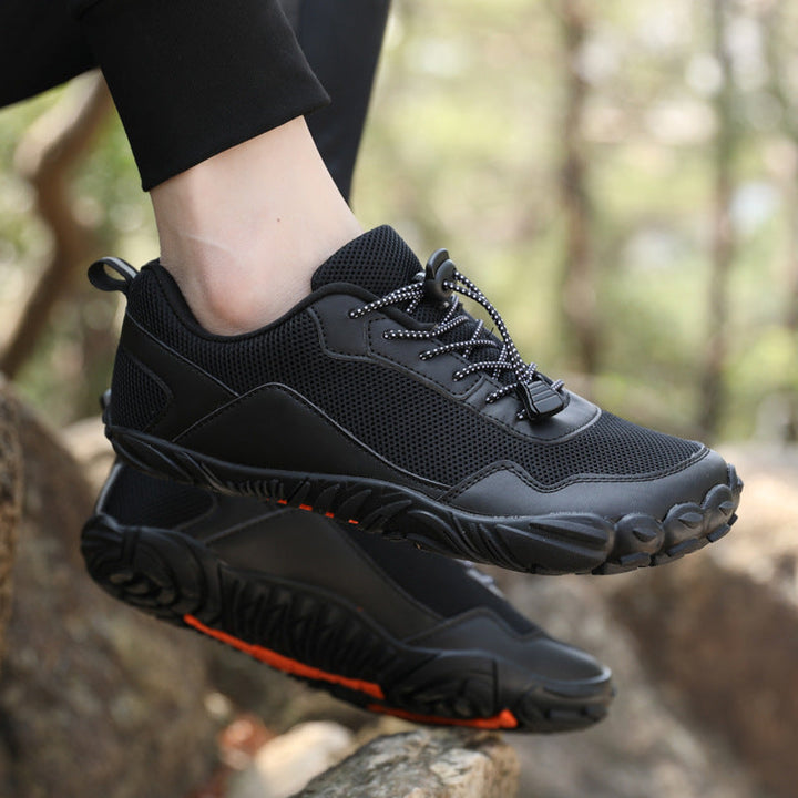 Breathable unisex barefoot hiking shoes with a wide toe box, offering comfort and flexibility for active outdoor use.