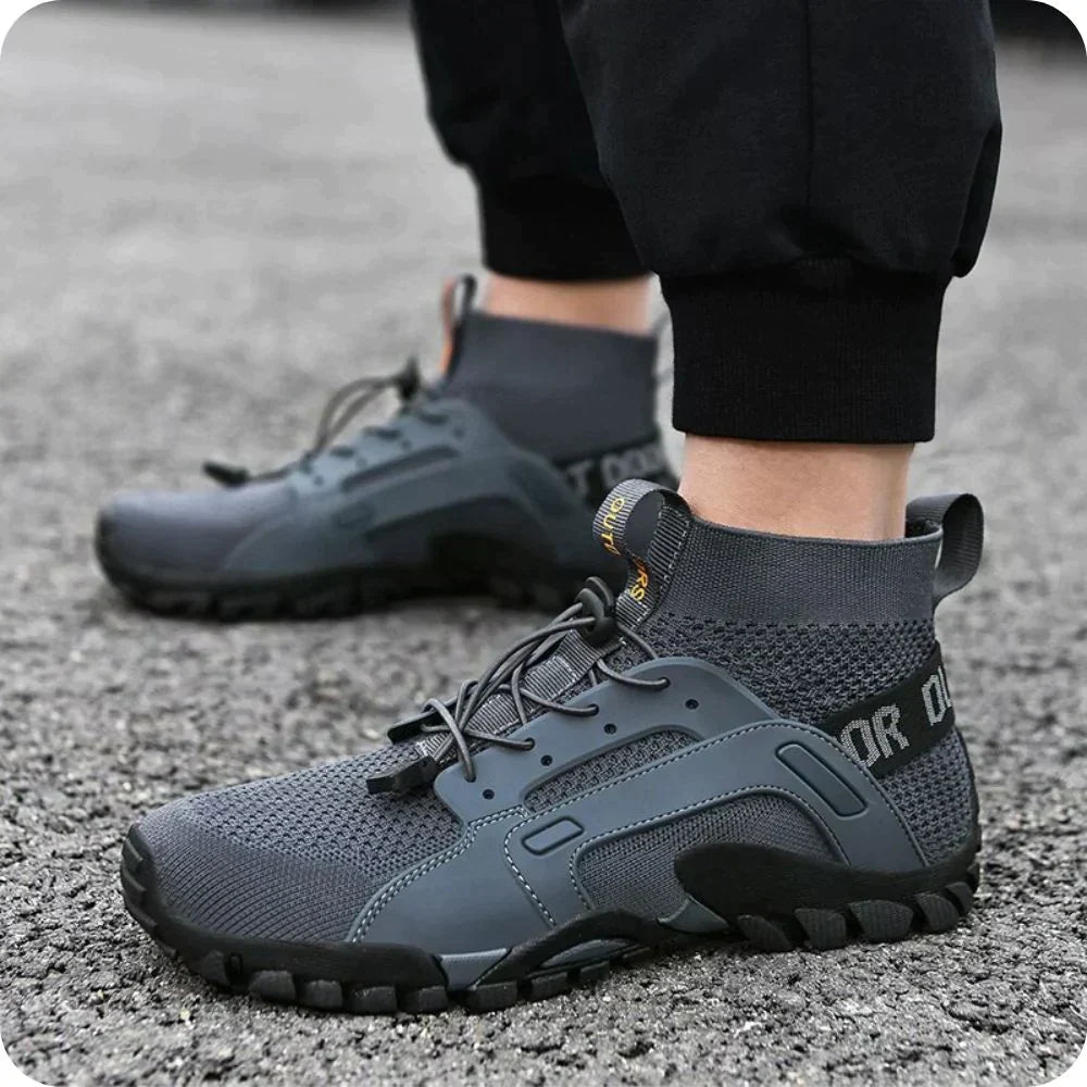 Barefoot walking shoes with a wide toe box, ensuring natural movement & comfort.