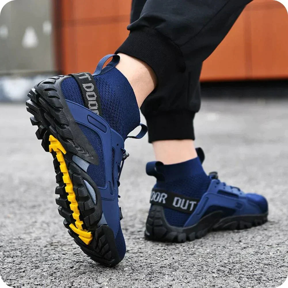 Lightweight, breathable barefoot footwear for natural movement & daily comfort.