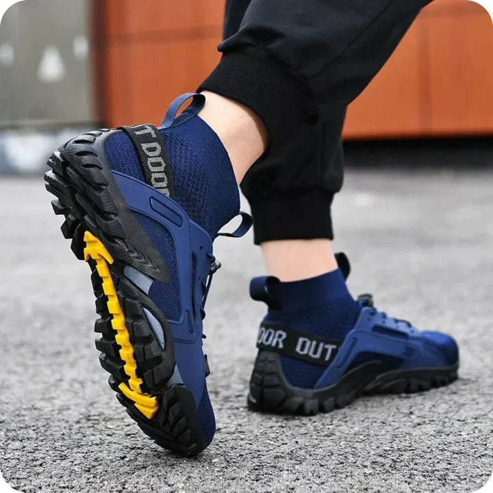 Lightweight, breathable barefoot footwear for natural movement & daily comfort.