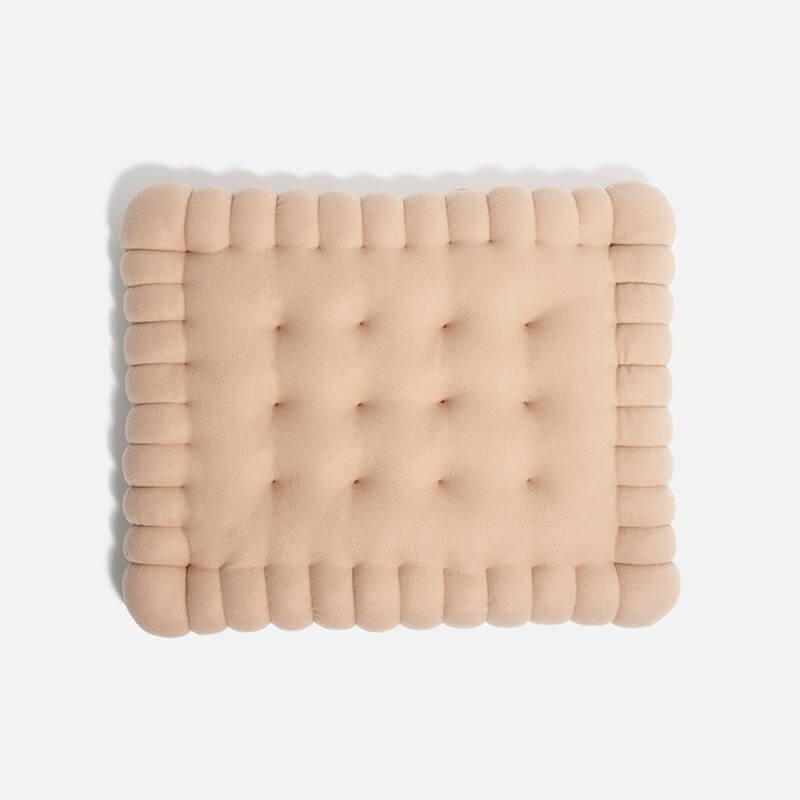 Premium biscuit dog bed with quilted finish, long-lasting pet comfort