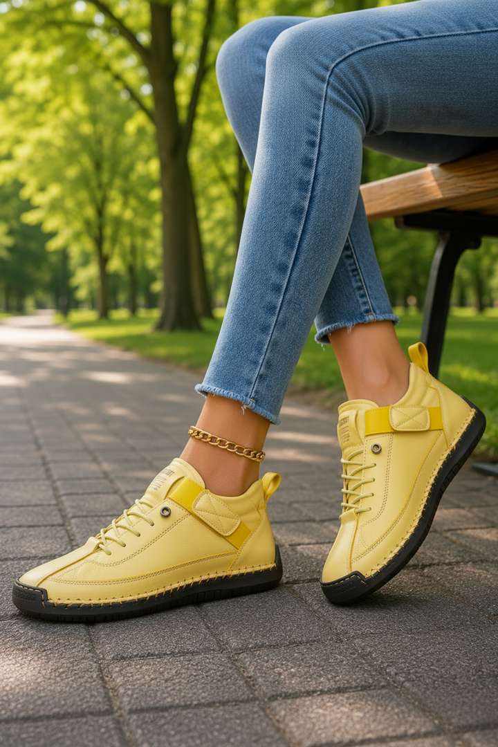 Unisex lightweight sneakers for an active lifestyle, breathable design provides all-day comfort for walking.