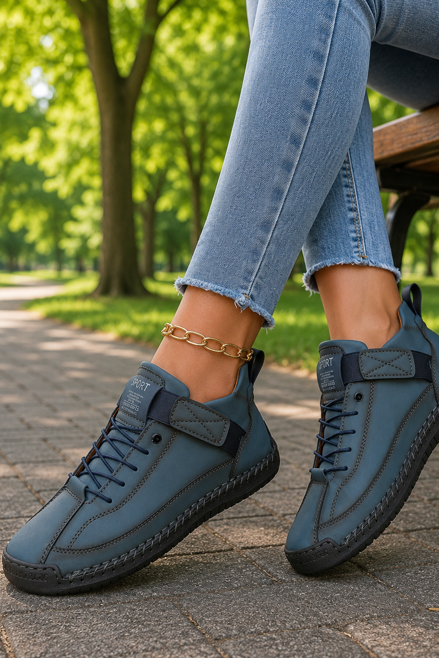 Durable, lightweight sole of unisex comfort sneakers, ideal for walking, everyday wear, and active lifestyle.