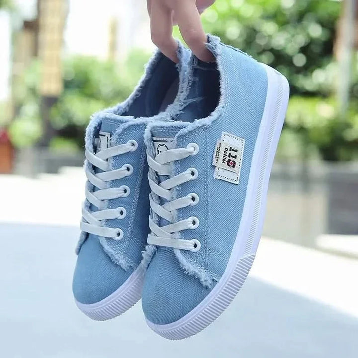 Breathable unisex high-top lace-up sneakers, durable & comfortable for daily wear.