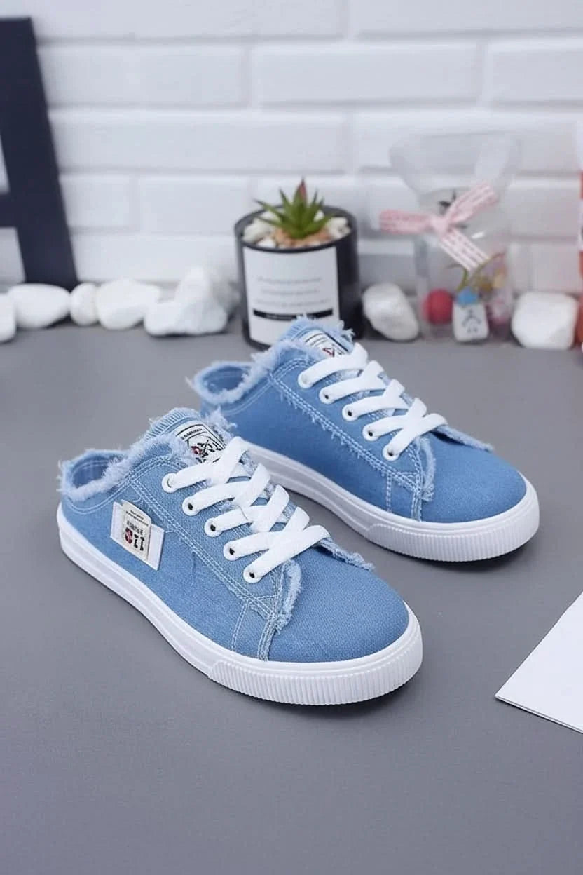 Unisex high-top casual lace-up sneakers, offering breathable comfort & durable support for daily activity.