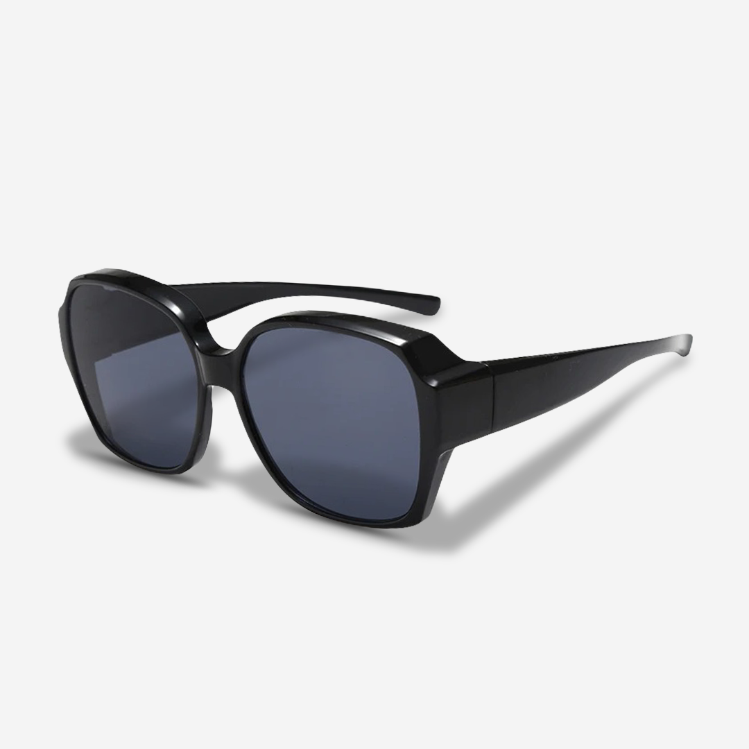 Stylish unisex clip-on eyewear accessory provides UV400 sun protection & reduces glare over prescription lenses.