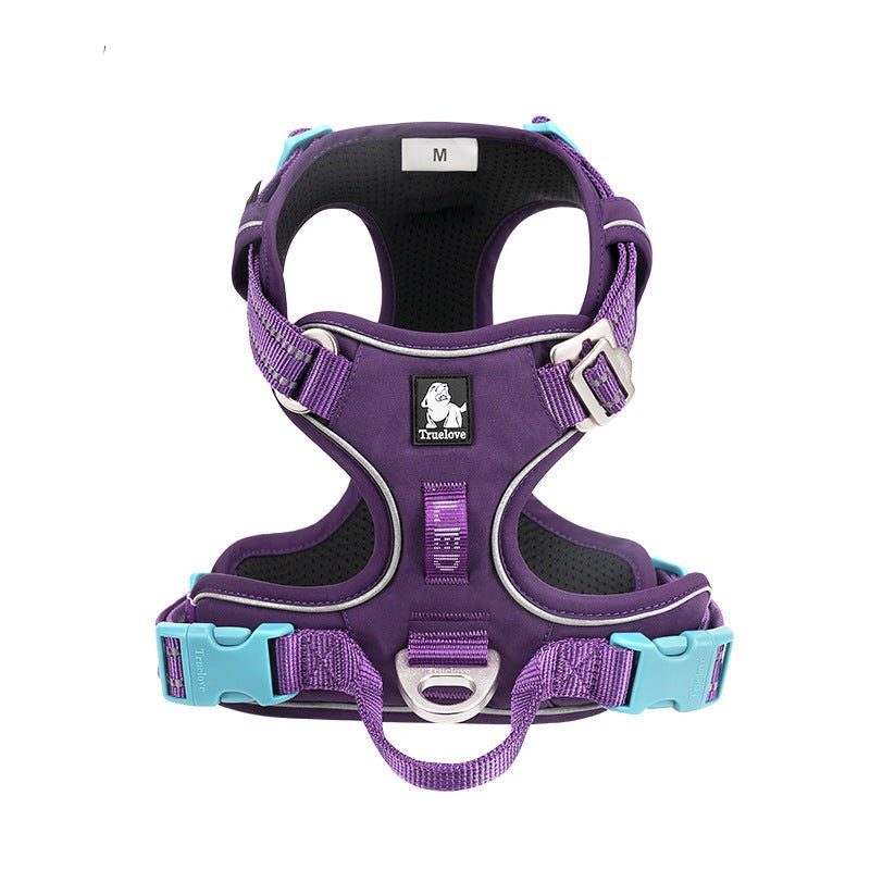 Close-up of reflective stitching on a black comfort dog harness, ideal for night visibility and pet safety.
