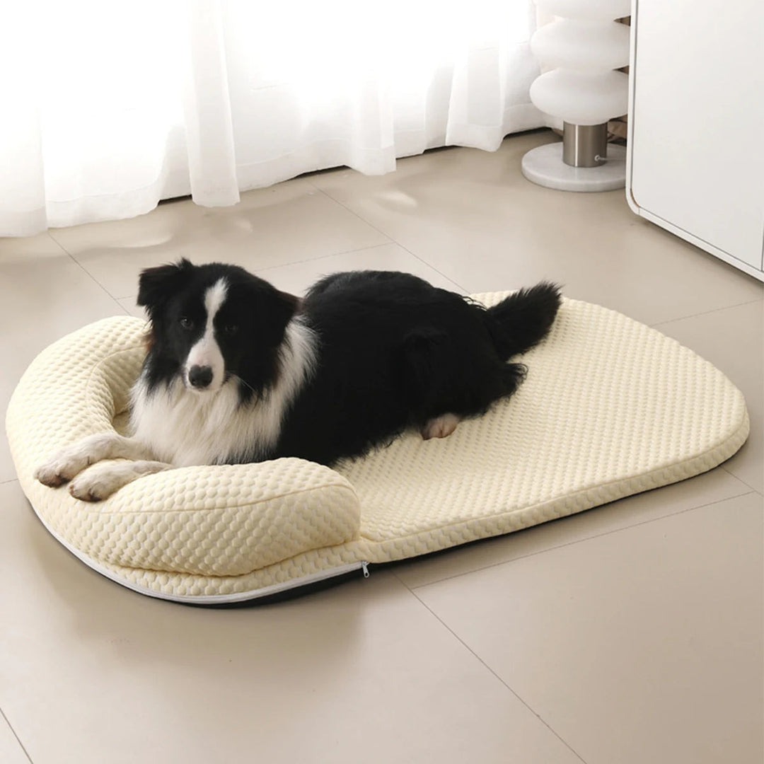 Washable dog cooling bed featuring ice silk and 3D sponge, non-slip design