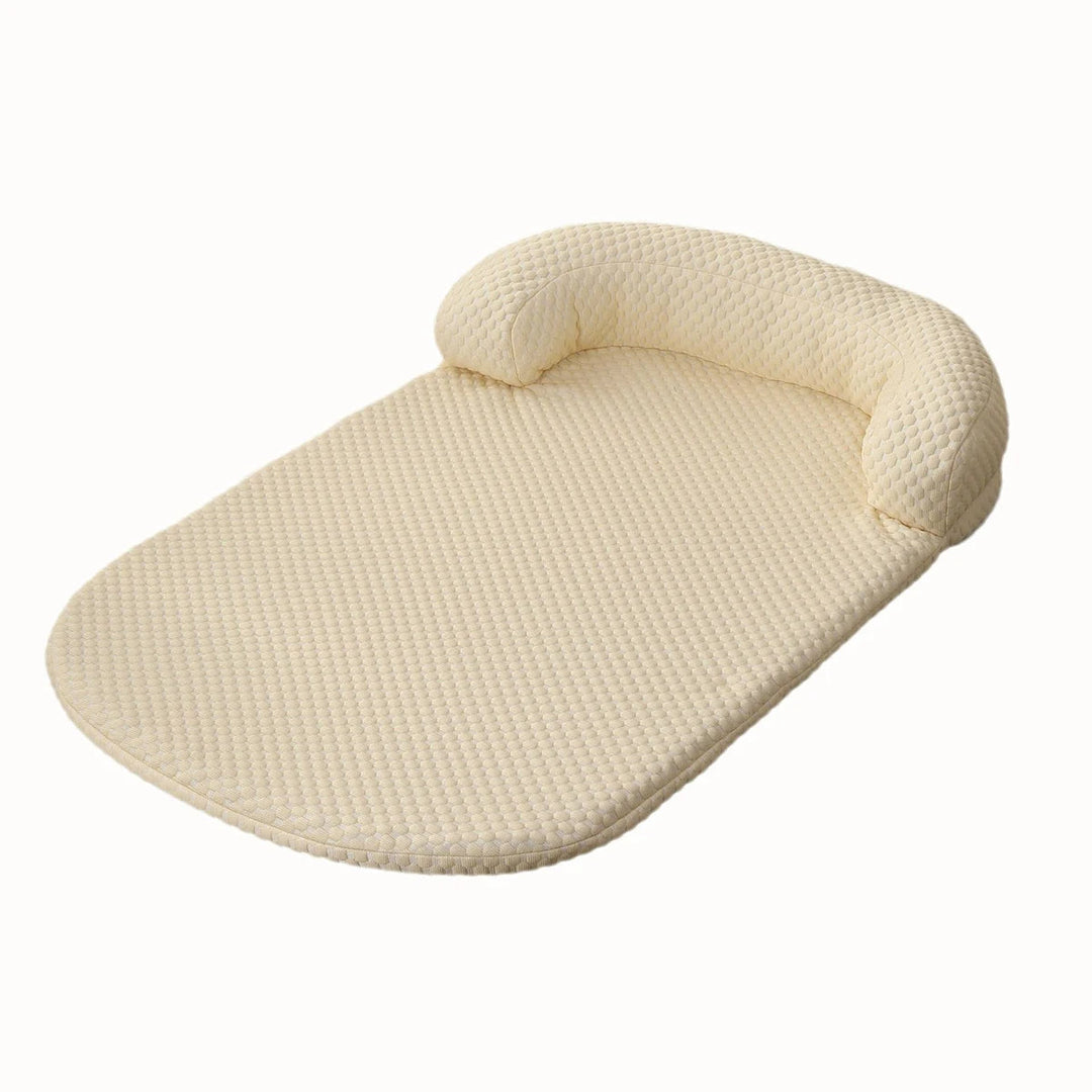 Non-slip cooling ice silk pet bed with soft 3D sponge cushion, ideal for summer