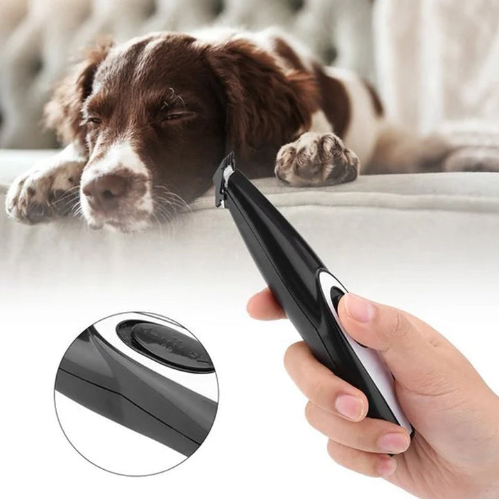 Close-up of pet precision trimmer, ideal for snouts and sensitive areas