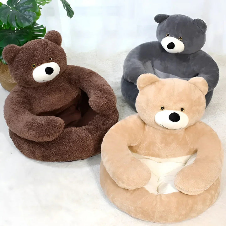 Plush teddy bear pet bed, ideal for small dogs and cats, luxurious comfort