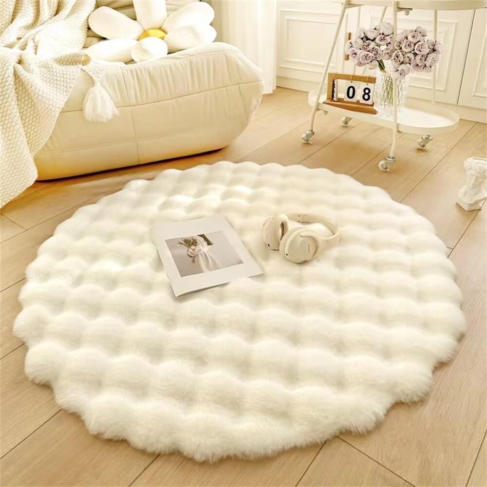 Unisex creamy chunky plush round area rug, perfect for a cozy bedroom or living room