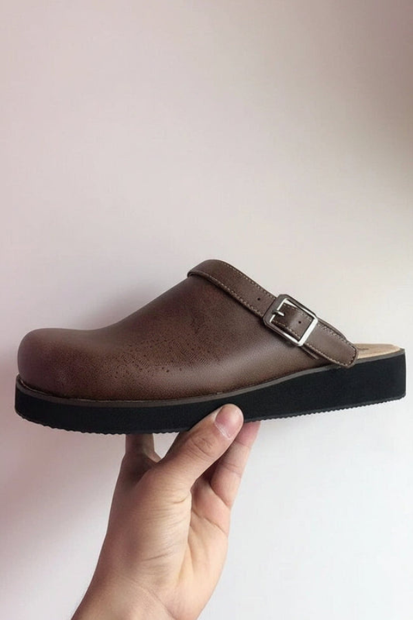 Brown cushioned work clogs for men & women. Ergonomic support footwear for long shifts & daily comfort.