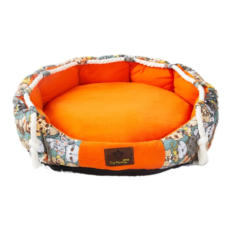 Durable pet bed with a removable comfort mat and a side pocket for toys or essentials