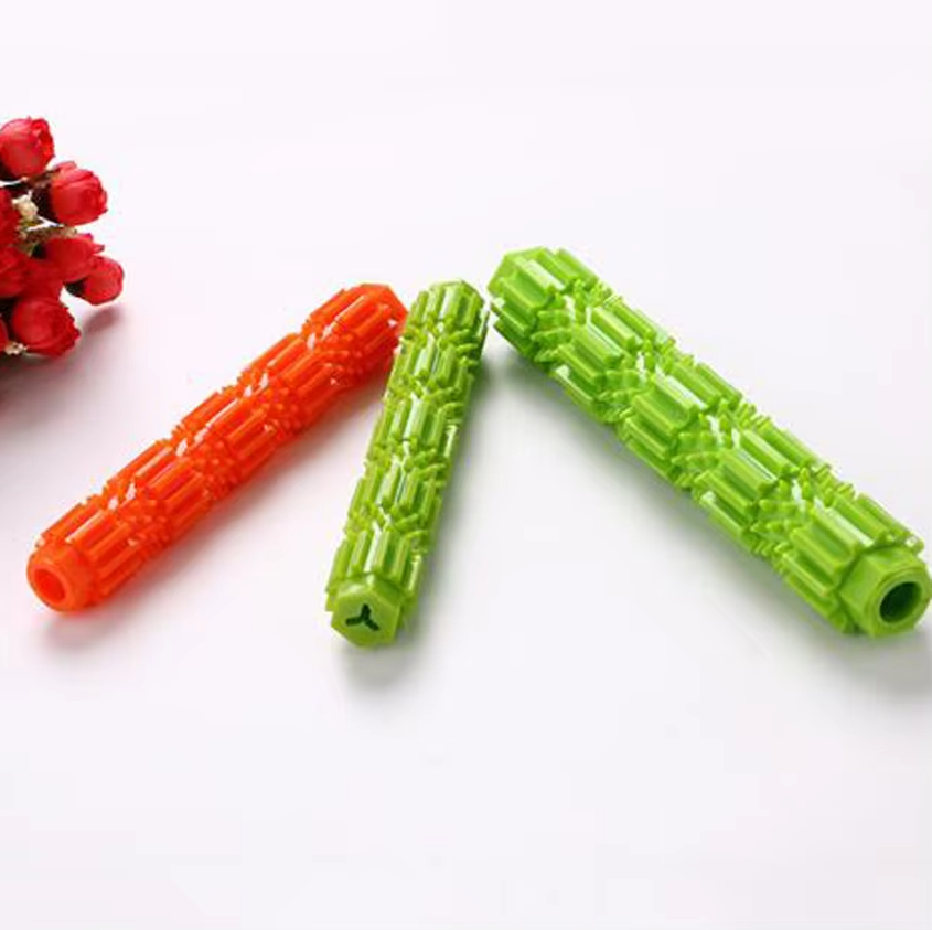 Unisex chew stick for dogs, featuring a treat dispenser and dental nubs for effective teeth cleaning.