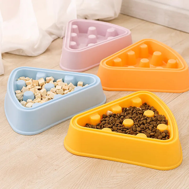 Unisex dog slow feeder toy, demonstrating how it prolongs mealtime for better digestion