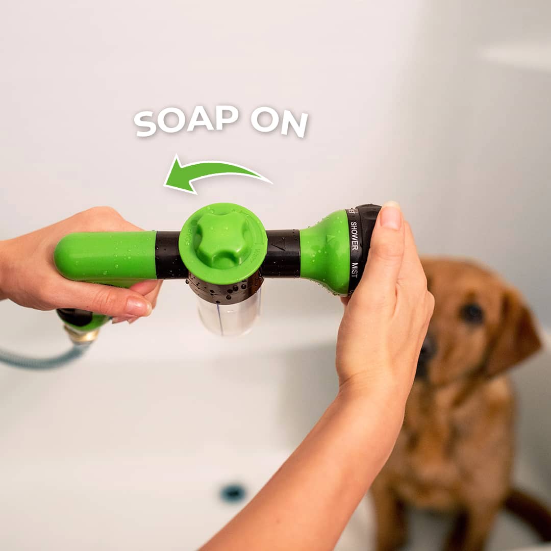 Dog care shampoo sprayer, unisex grooming accessory for a mess-free pet bath experience.