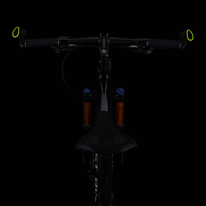 High-quality ergonomic bicycle grips, anti-slip texture provides ultimate comfort for all types of riders.
